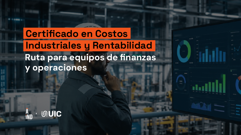 Equipo financiero industrial en sesión de formación aplicada en costos y rentabilidad