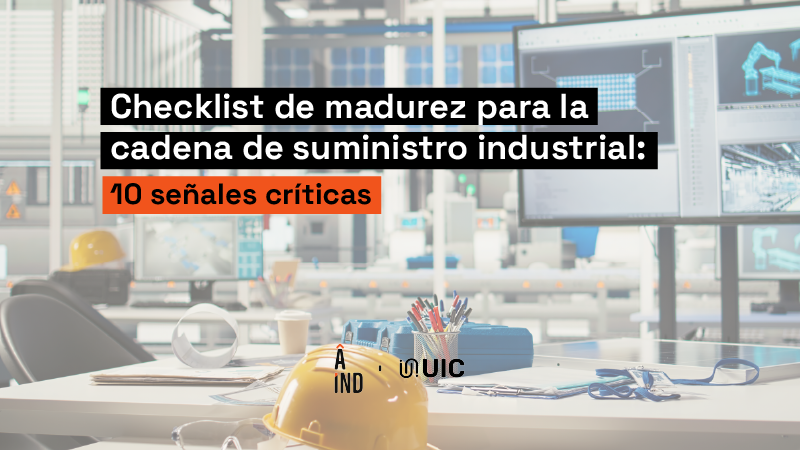 Tablero de evaluación de madurez logística industrial con check y semáforos